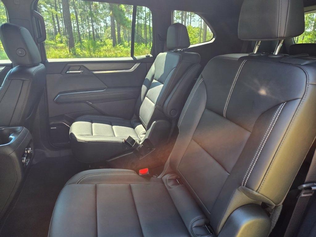 GMC Acadia FWD 4dr Elevation 2026