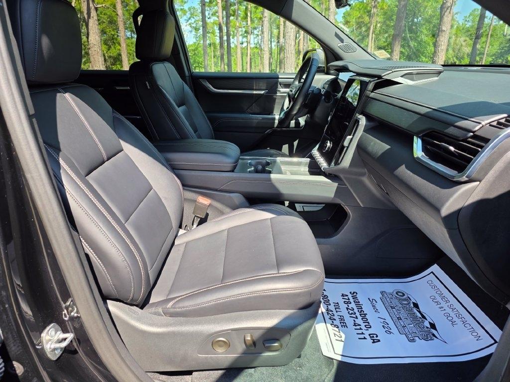 GMC Acadia FWD 4dr Elevation 2026