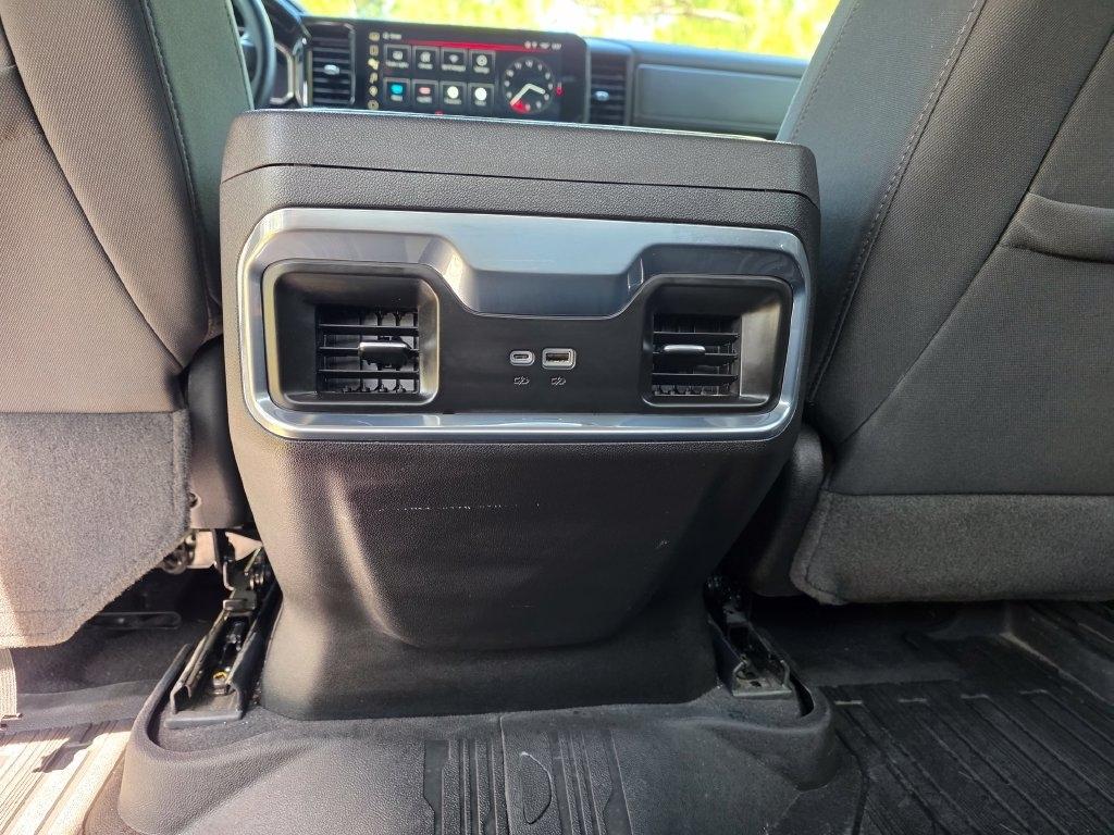 GMC Sierra 1500 4WD Crew Cab 147" Elevation 2024