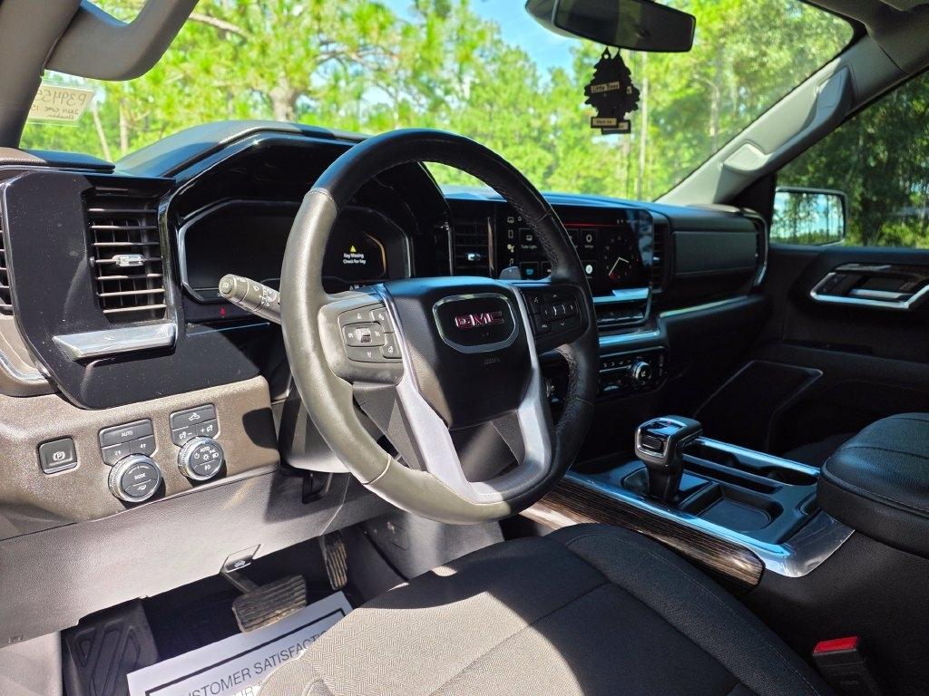 GMC Sierra 1500 4WD Crew Cab 147" Elevation 2024