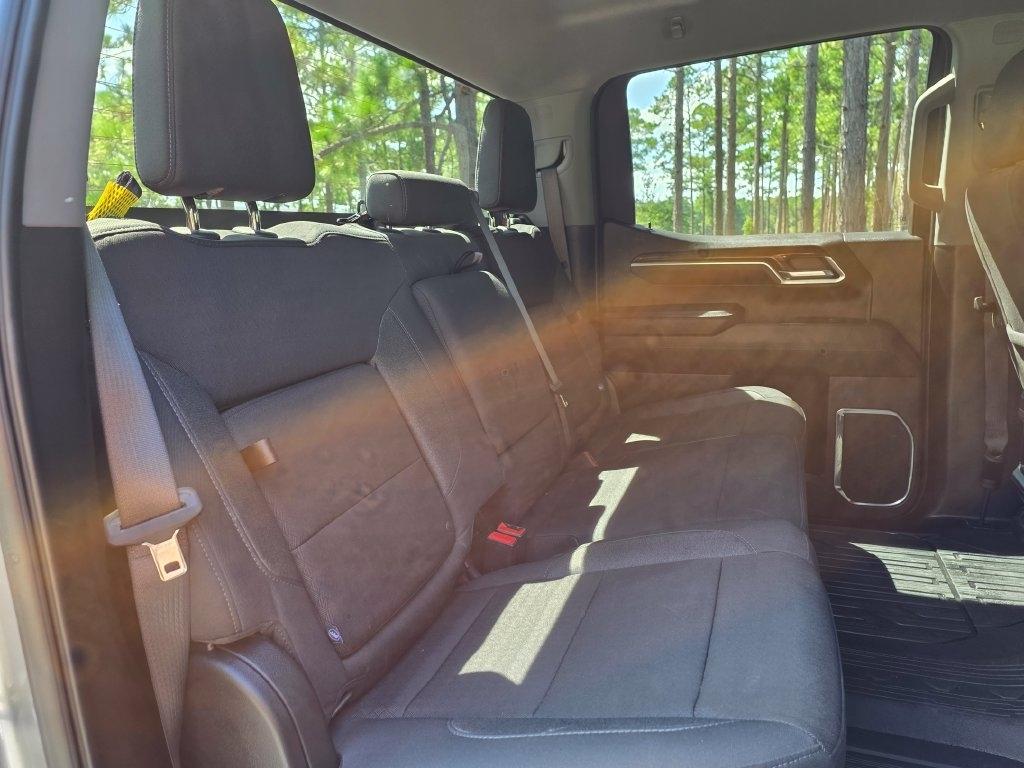GMC Sierra 1500 4WD Crew Cab 147" Elevation 2024