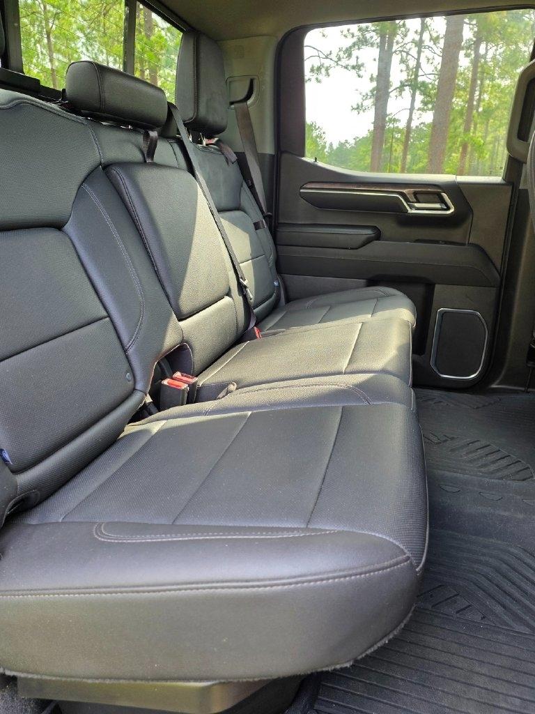 Chevrolet Silverado 1500 4WD Crew Cab 147" LTZ 2024