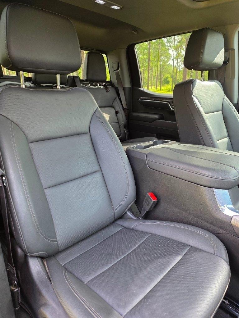 Chevrolet Silverado 1500 4WD Crew Cab 147" LTZ 2024