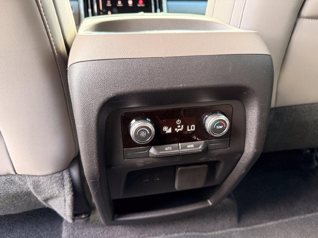 GMC Acadia FWD 4dr Elevation 2026