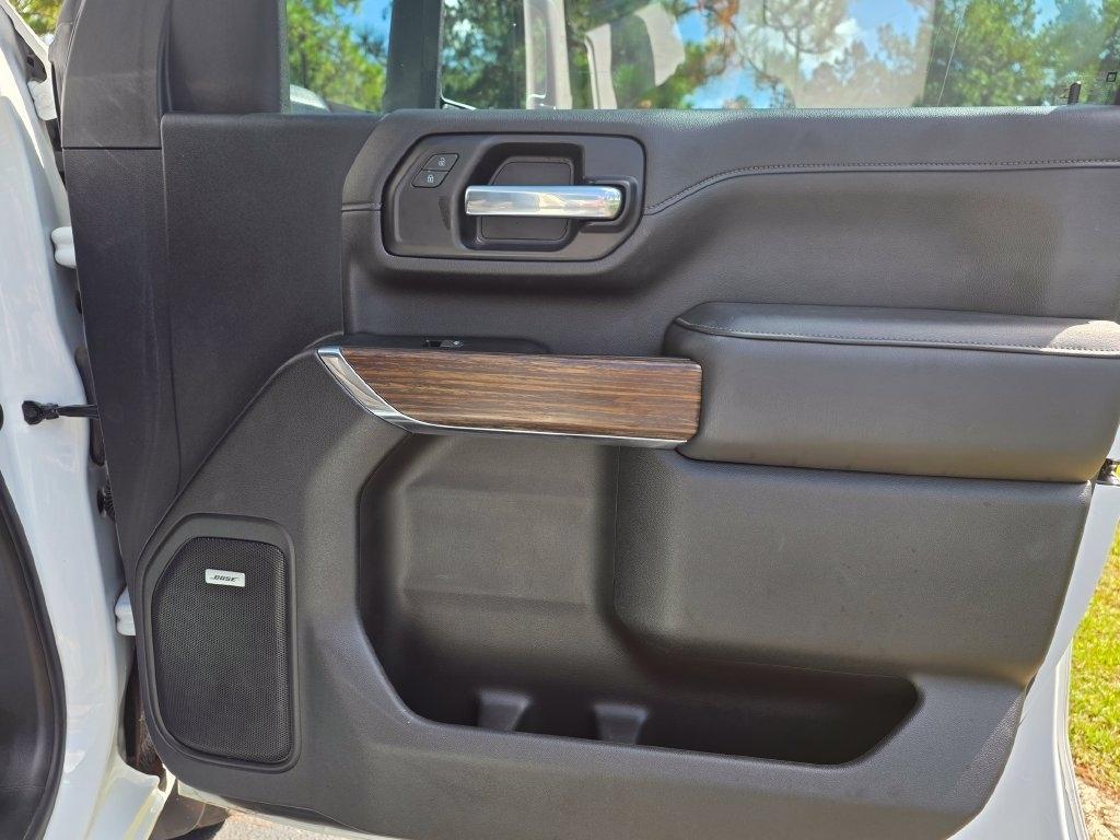 Chevrolet Silverado 3500HD 4WD Crew Cab 172" High Country 2022