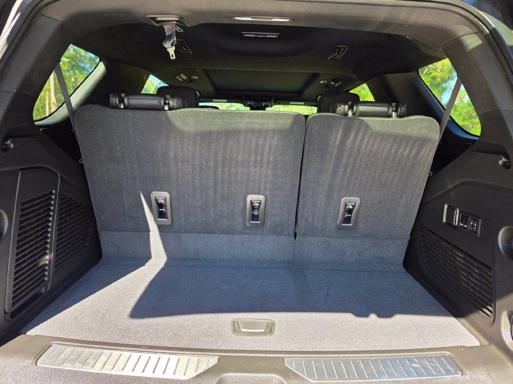Chevrolet Tahoe 2WD 4dr RST 2023