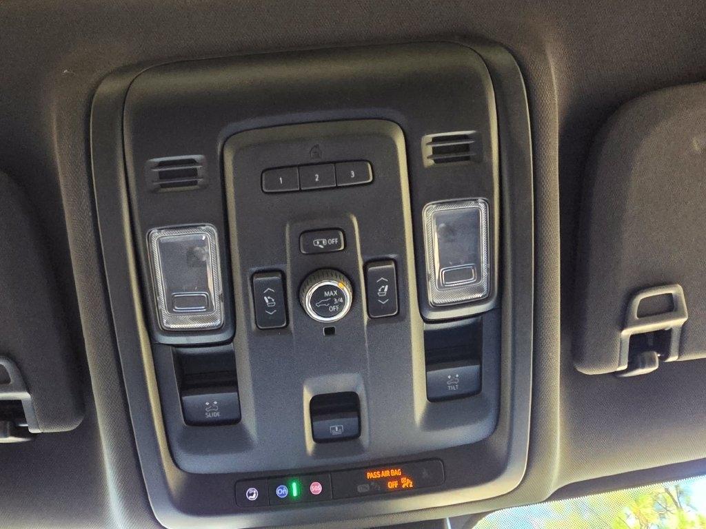 Chevrolet Tahoe 2WD 4dr RST 2023