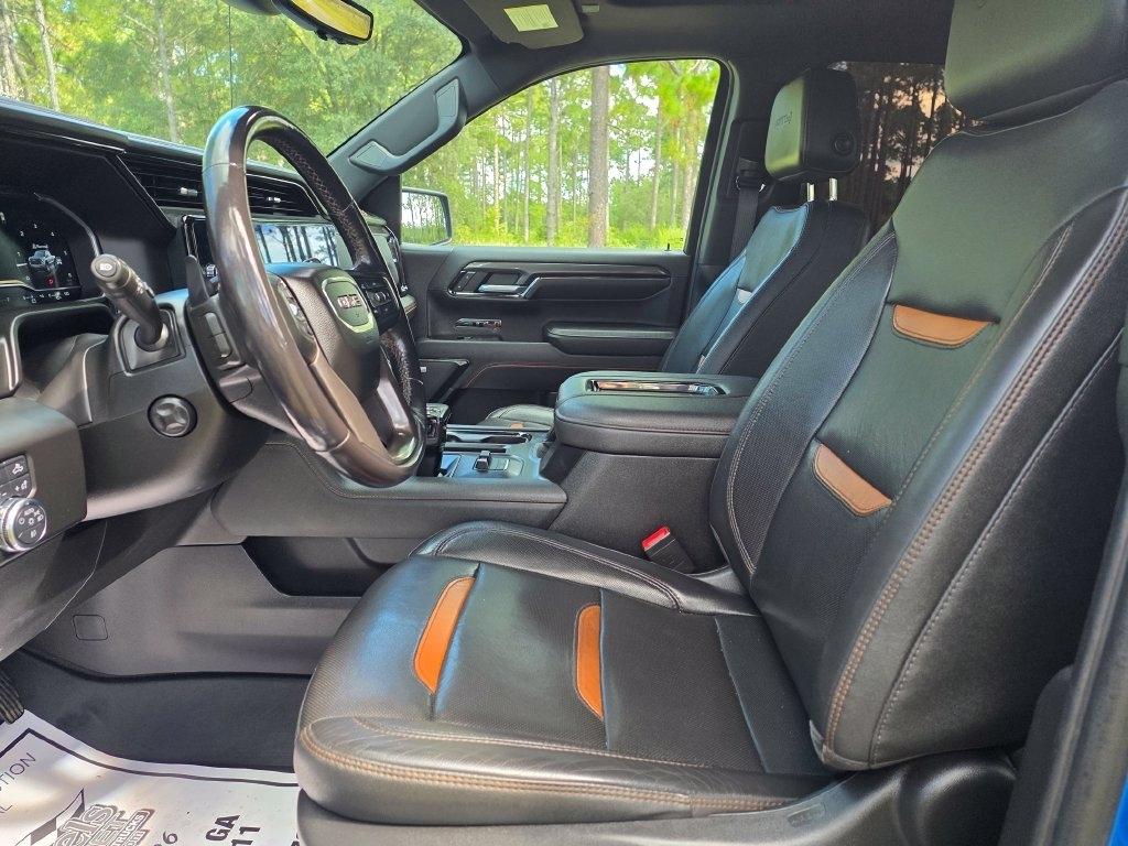 GMC Sierra 1500 4WD Crew Cab 147" AT4 2022