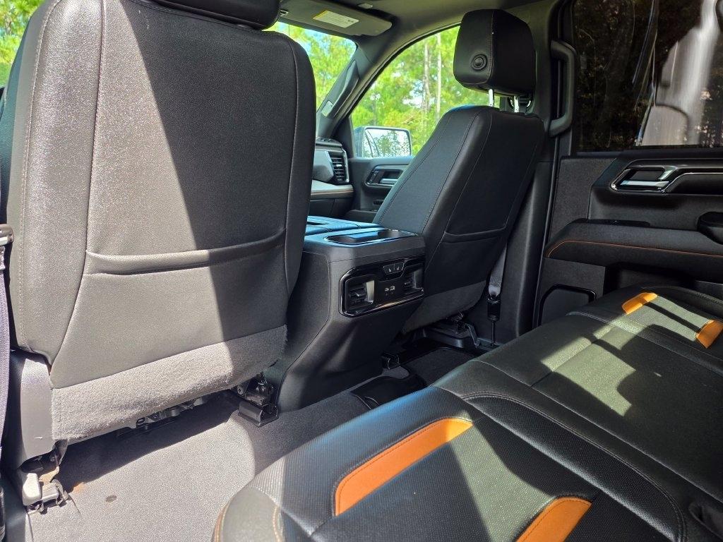 GMC Sierra 1500 4WD Crew Cab 147" AT4 2022