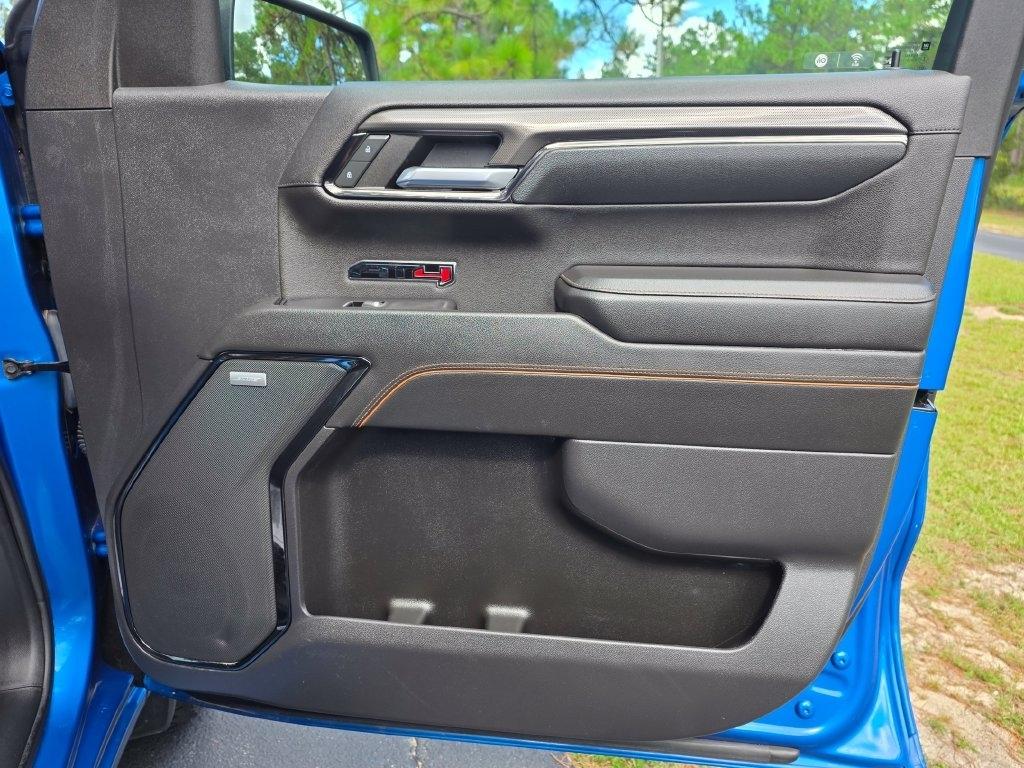 GMC Sierra 1500 4WD Crew Cab 147" AT4 2022