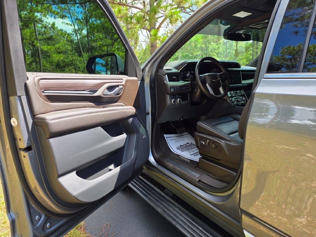 GMC Yukon 4WD 4dr Denali 2022