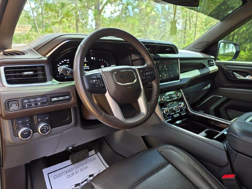 GMC Yukon 4WD 4dr Denali 2022