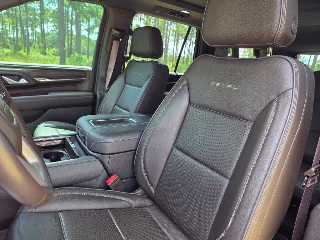 GMC Yukon 4WD 4dr Denali 2022
