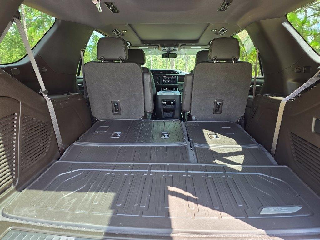 GMC Yukon 4WD 4dr Denali 2022