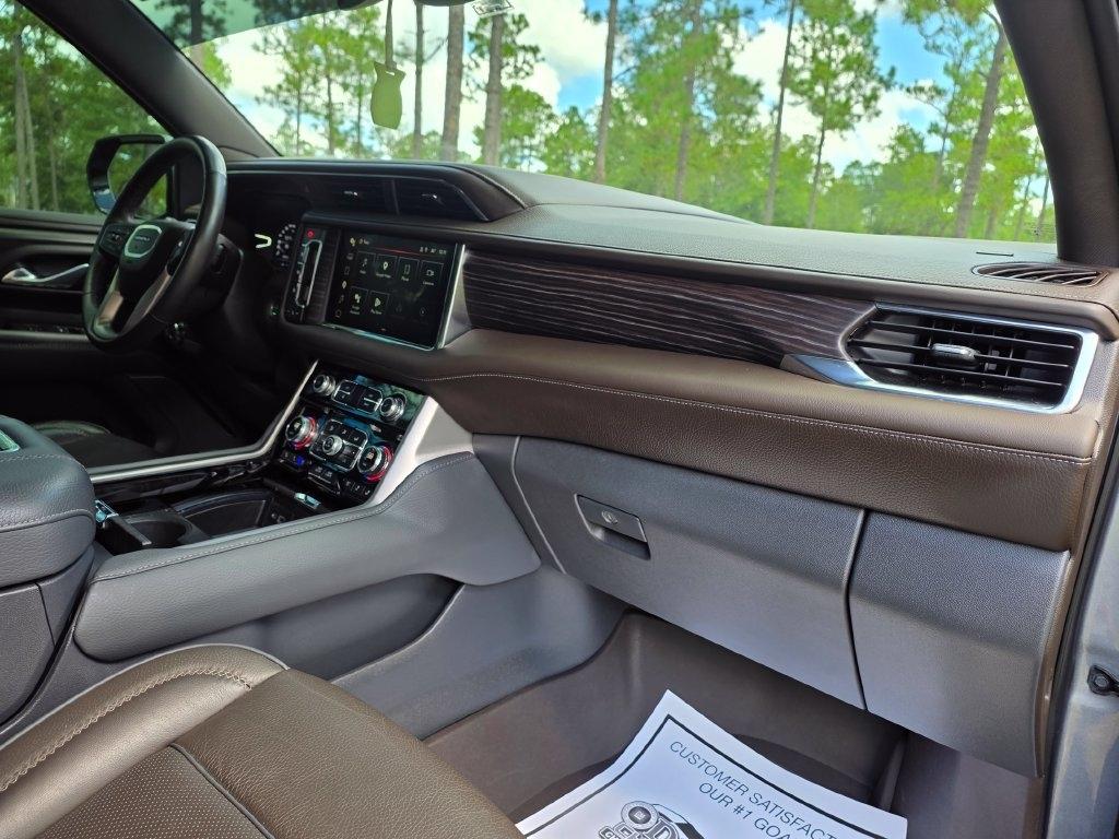 GMC Yukon 4WD 4dr Denali 2022