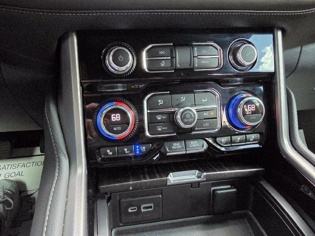 GMC Yukon 4WD 4dr Denali 2022