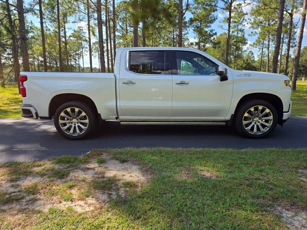 Chevrolet Silverado 1500 4WD Crew Cab 147" High Country 2021