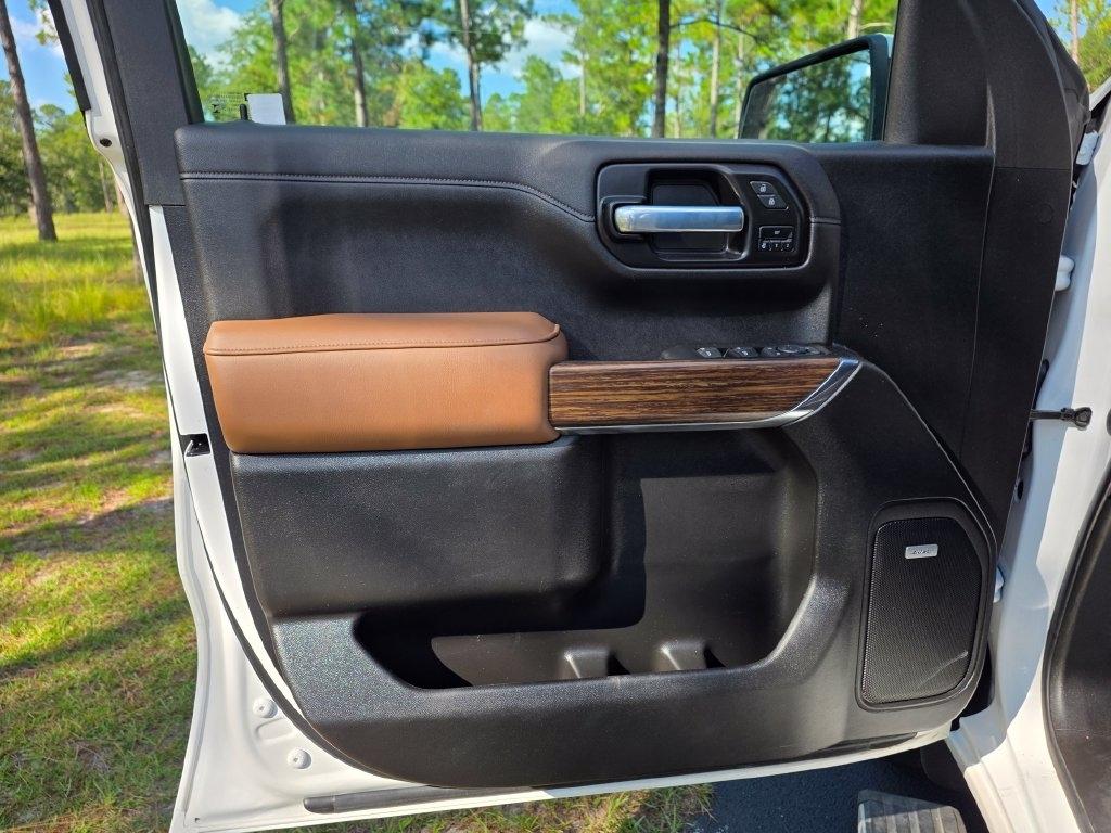 Chevrolet Silverado 1500 4WD Crew Cab 147" High Country 2021