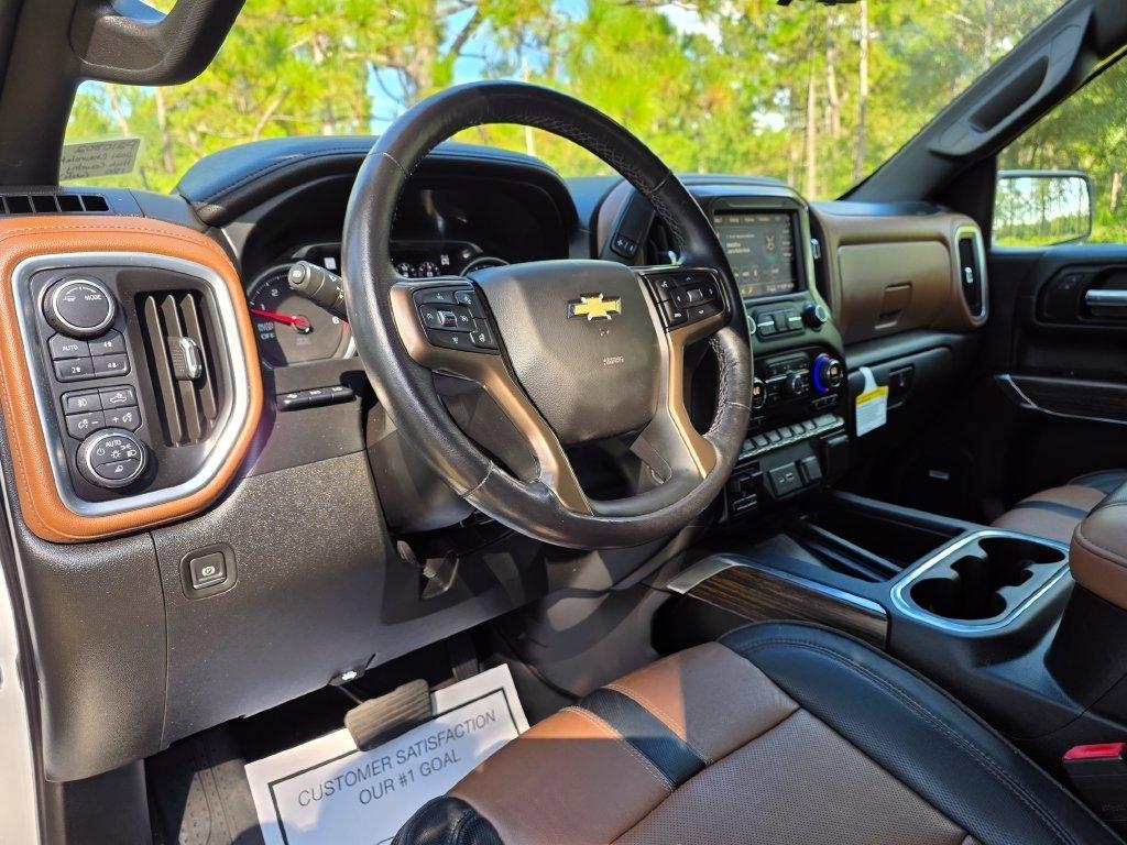 Chevrolet Silverado 1500 4WD Crew Cab 147" High Country 2021