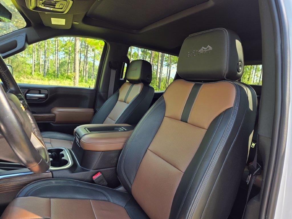 Chevrolet Silverado 1500 4WD Crew Cab 147" High Country 2021