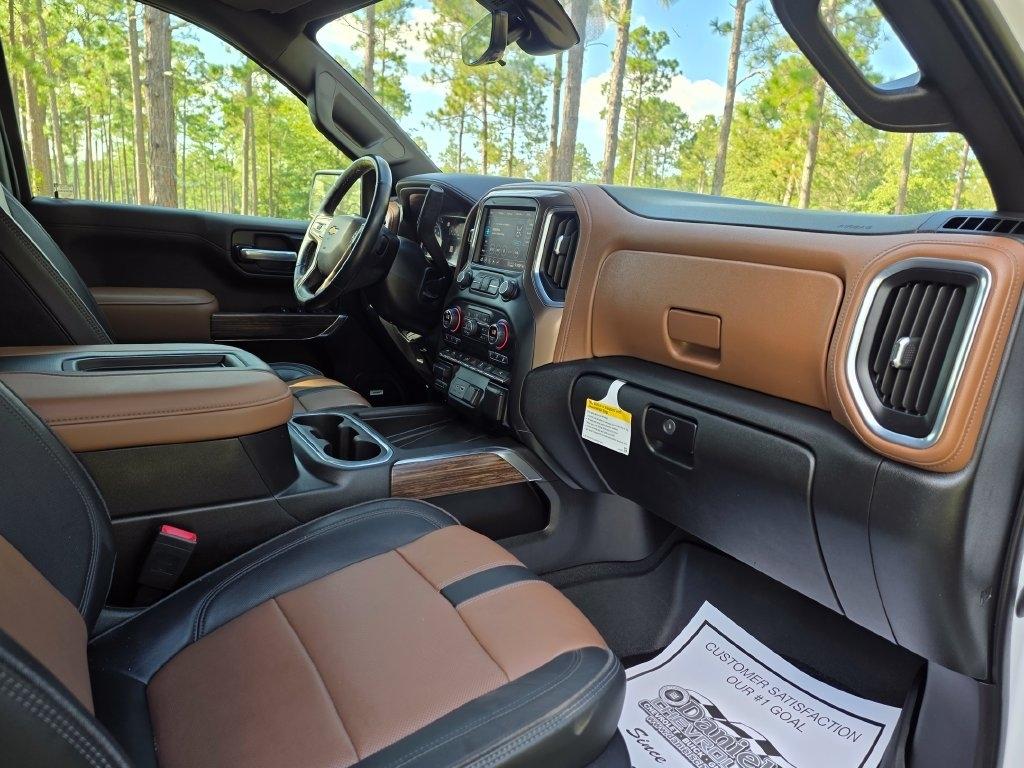 Chevrolet Silverado 1500 4WD Crew Cab 147" High Country 2021
