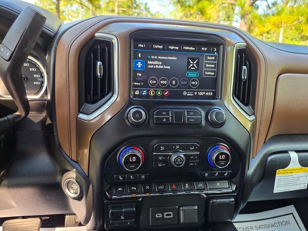 Chevrolet Silverado 1500 4WD Crew Cab 147" High Country 2021