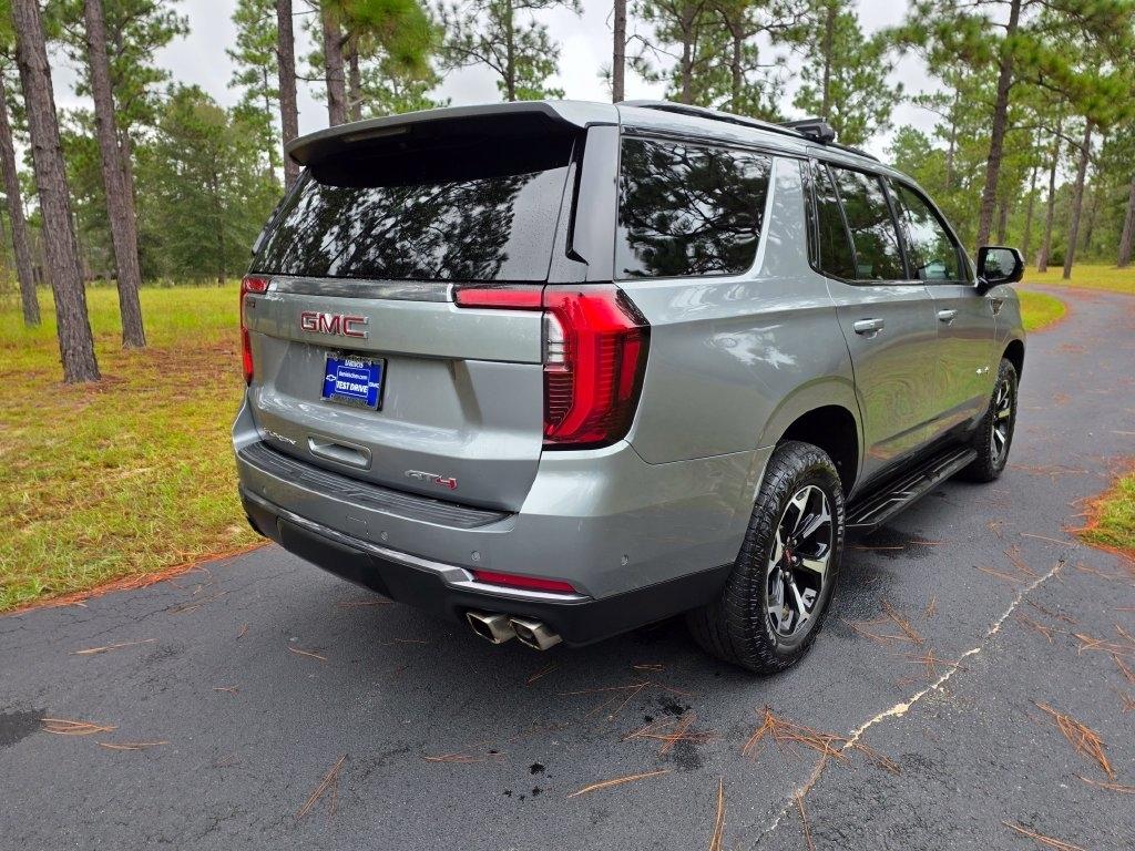 GMC Yukon 4WD 4dr AT4 2025