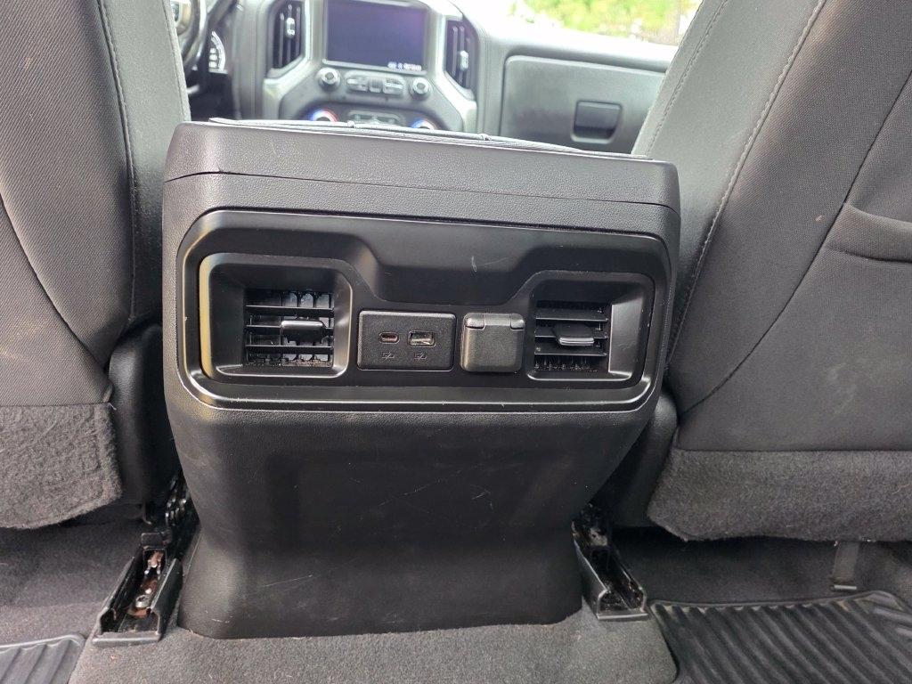 Chevrolet Silverado 1500 LTD 4WD Crew Cab 147" RST 2022