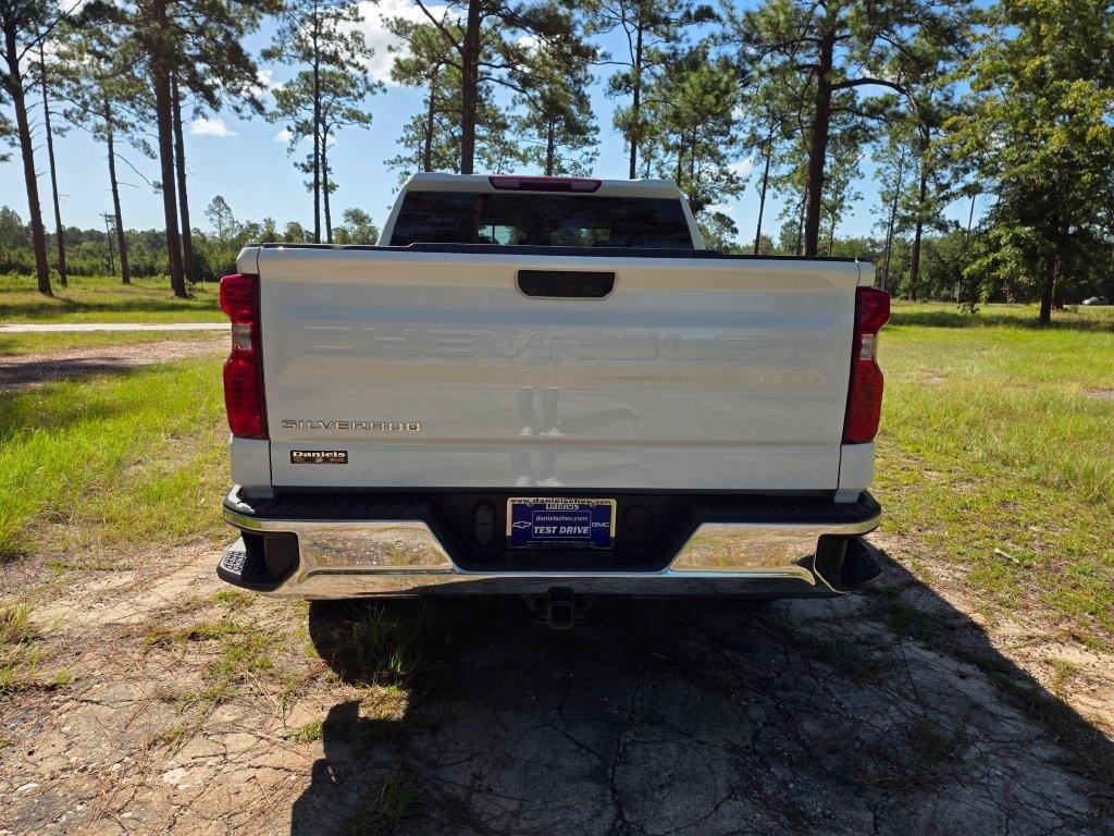 Chevrolet Silverado 1500 2WD Crew Cab 147" Work Truck 2025