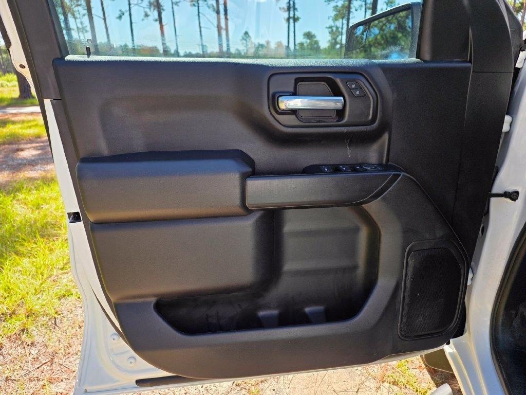Chevrolet Silverado 1500 2WD Crew Cab 147" Work Truck 2025