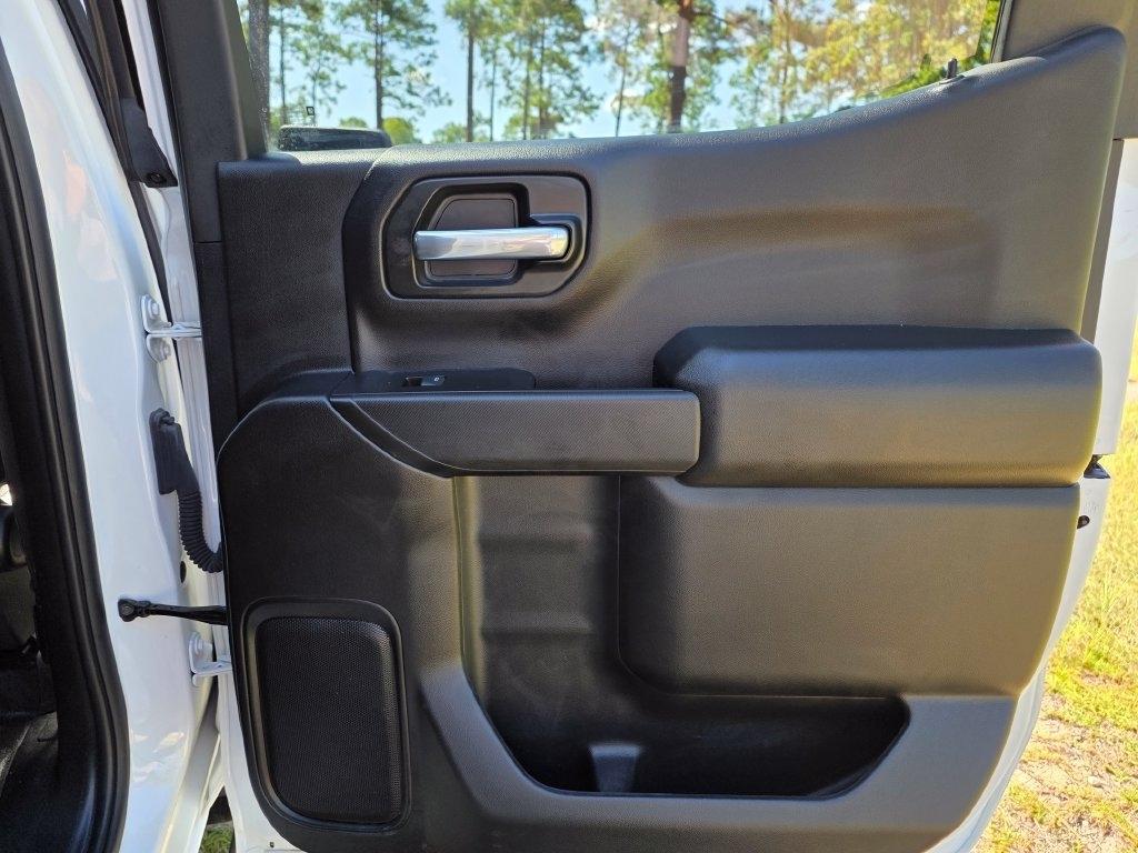 Chevrolet Silverado 1500 2WD Crew Cab 147" Work Truck 2025