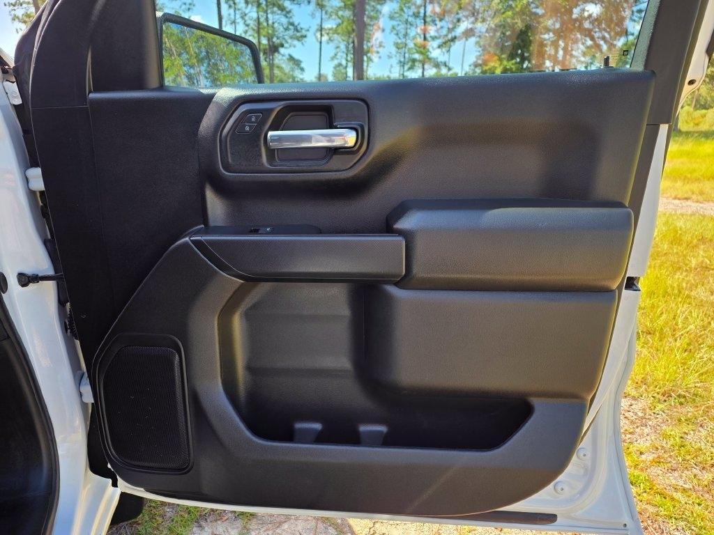 Chevrolet Silverado 1500 2WD Crew Cab 147" Work Truck 2025