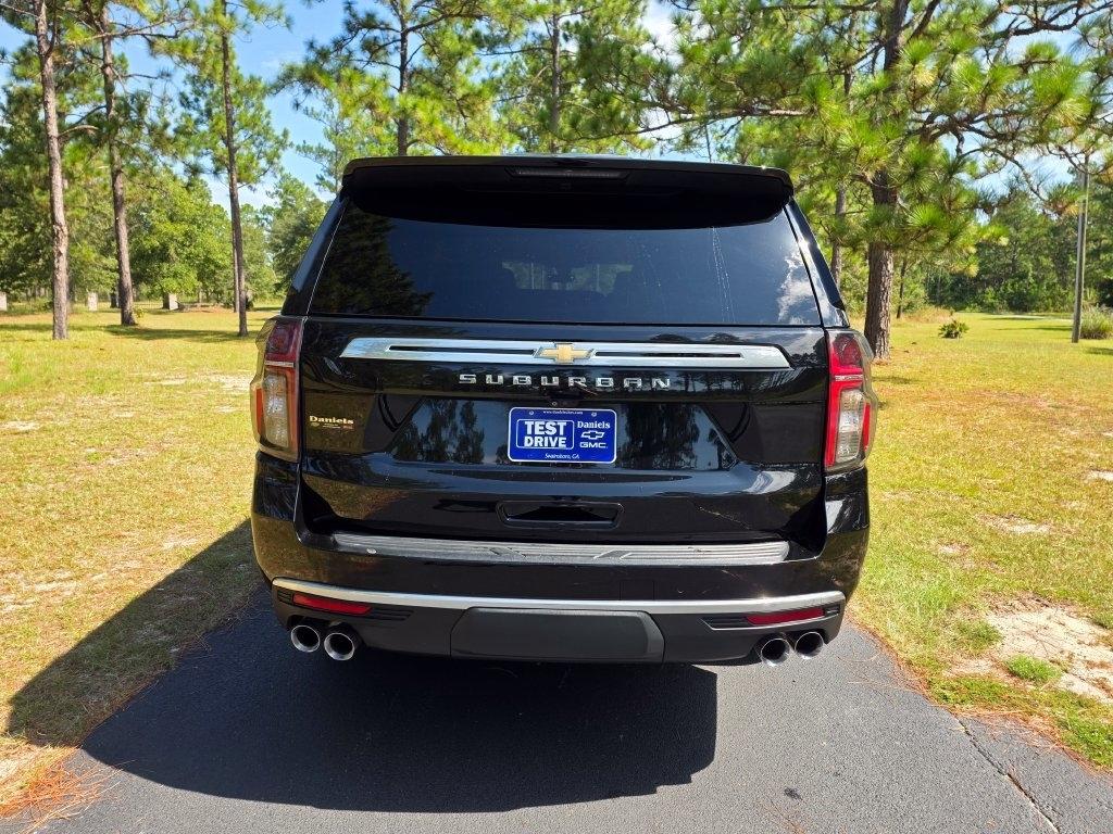 Chevrolet Suburban 2WD 4dr High Country 2022