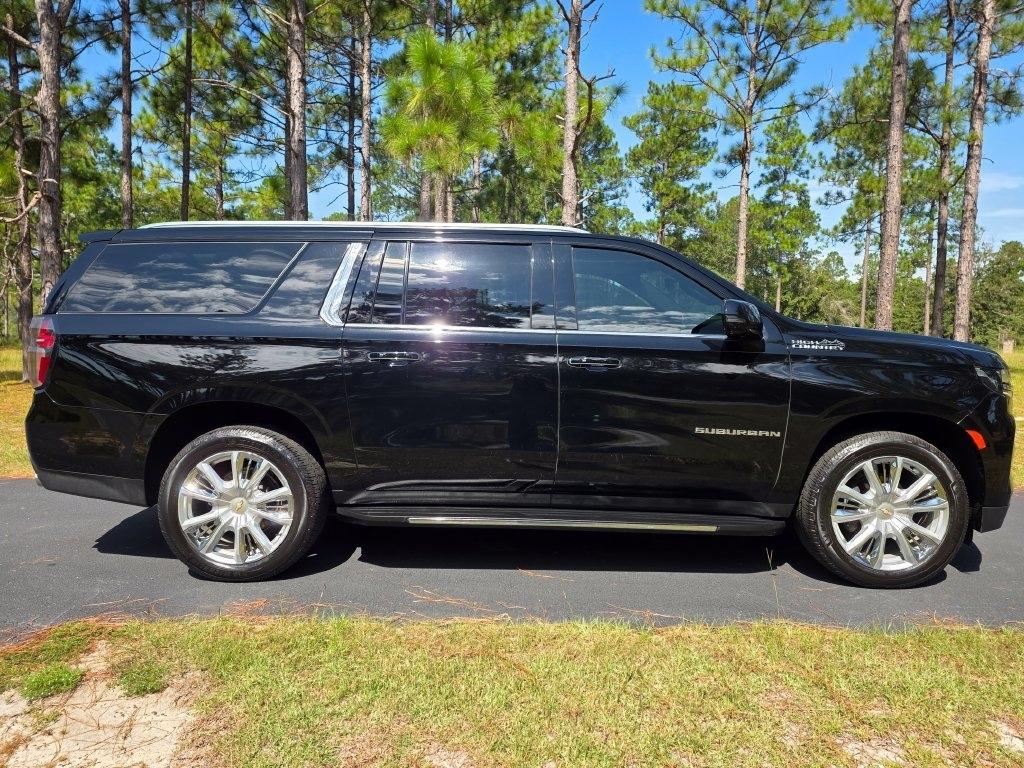 Chevrolet Suburban 2WD 4dr High Country 2022