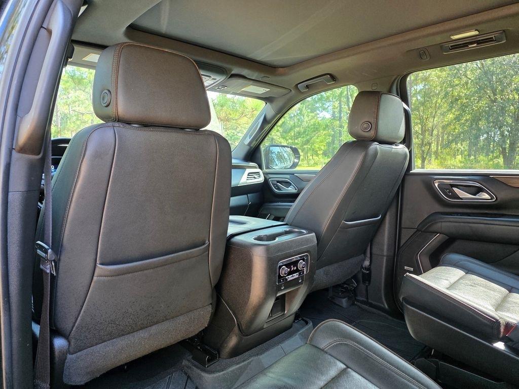 Chevrolet Suburban 2WD 4dr High Country 2022