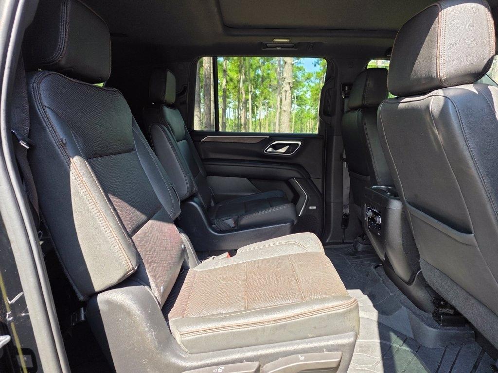 Chevrolet Suburban 2WD 4dr High Country 2022