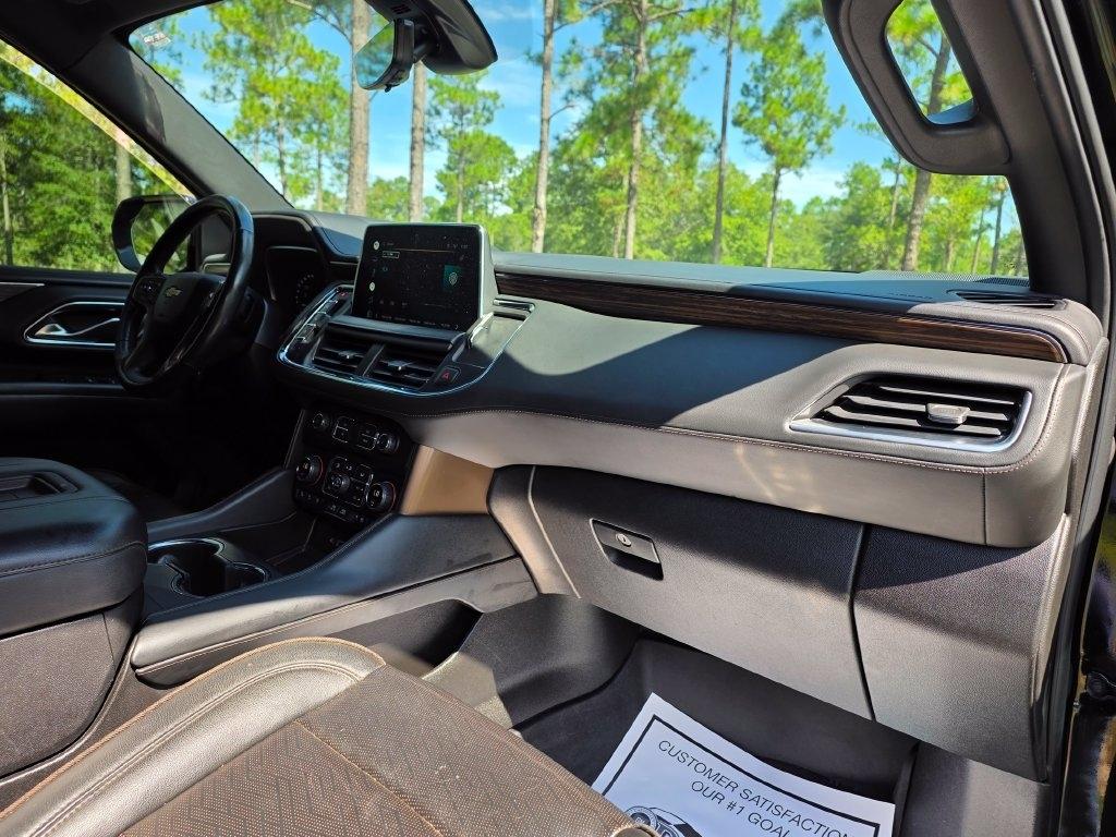 Chevrolet Suburban 2WD 4dr High Country 2022