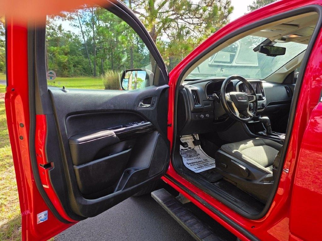 GMC Canyon 4WD Crew Cab 128" SLE 2020