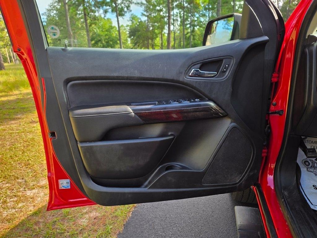 GMC Canyon 4WD Crew Cab 128" SLE 2020