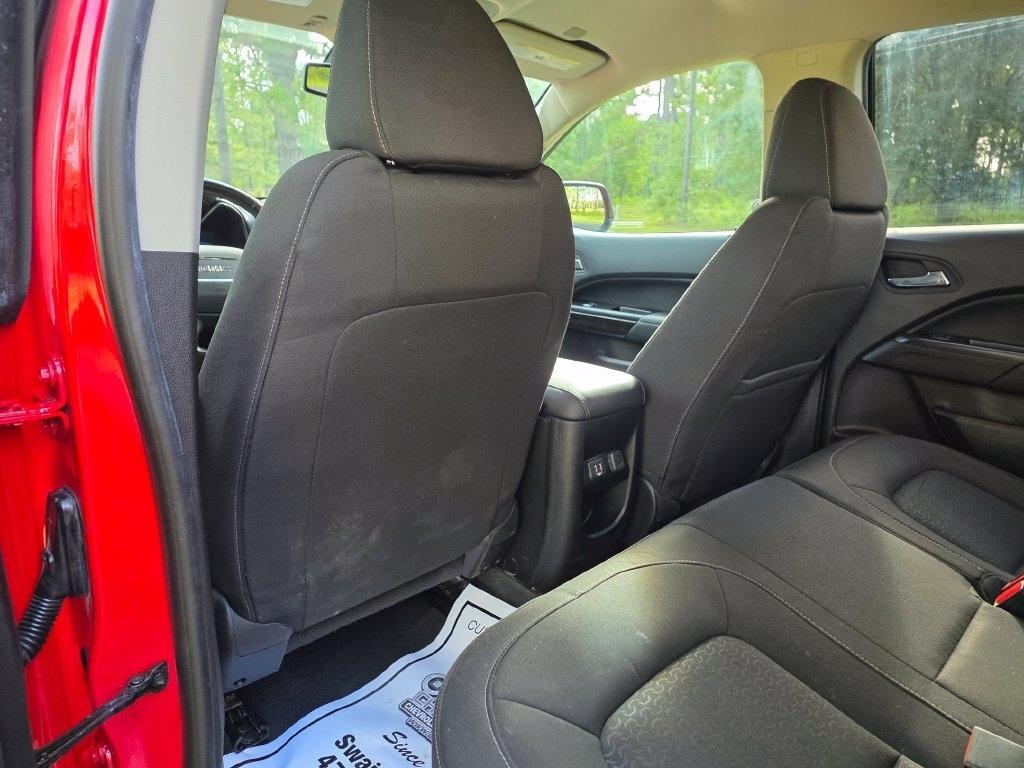 GMC Canyon 4WD Crew Cab 128" SLE 2020