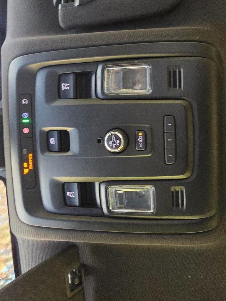 Chevrolet Tahoe 2WD 4dr LT 2021