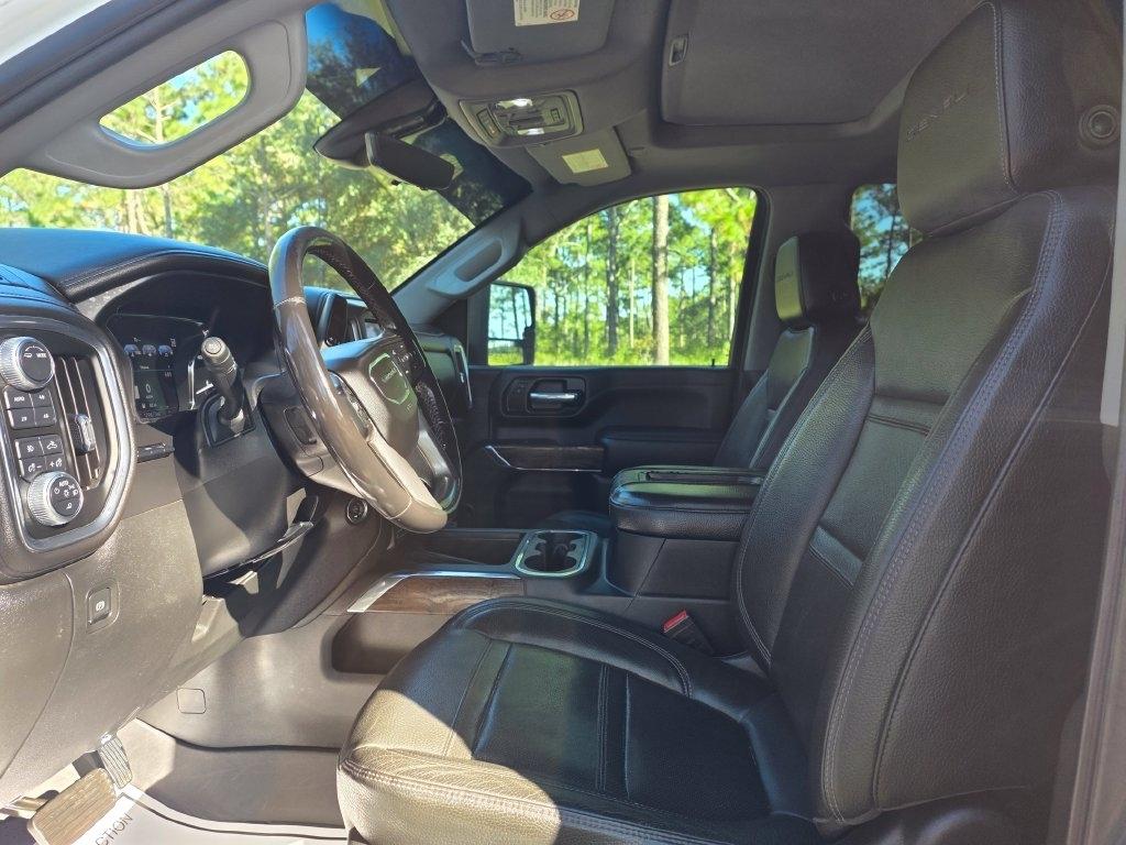 GMC Sierra 2500HD 4WD Crew Cab 159" Denali 2020