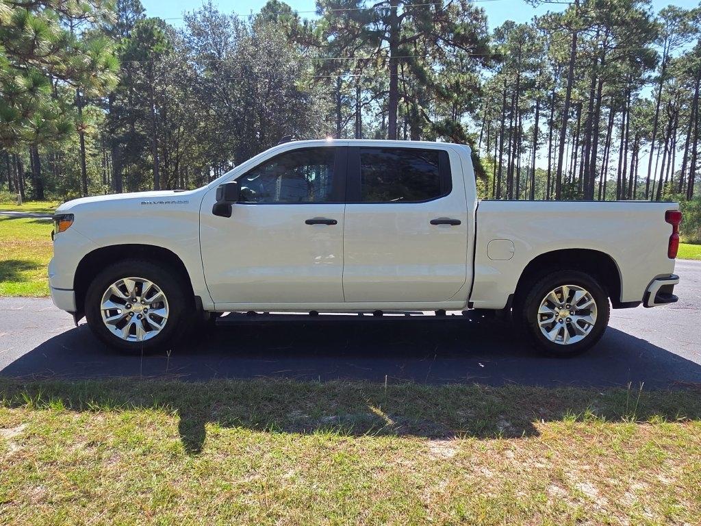 Chevrolet Silverado 1500 2WD Crew Cab 147" Custom 2024