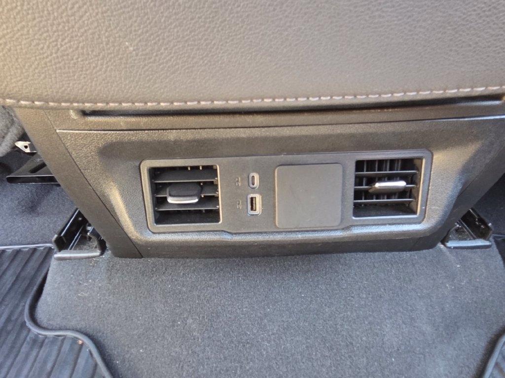 Chevrolet Silverado 1500 2WD Crew Cab 147" Custom 2024