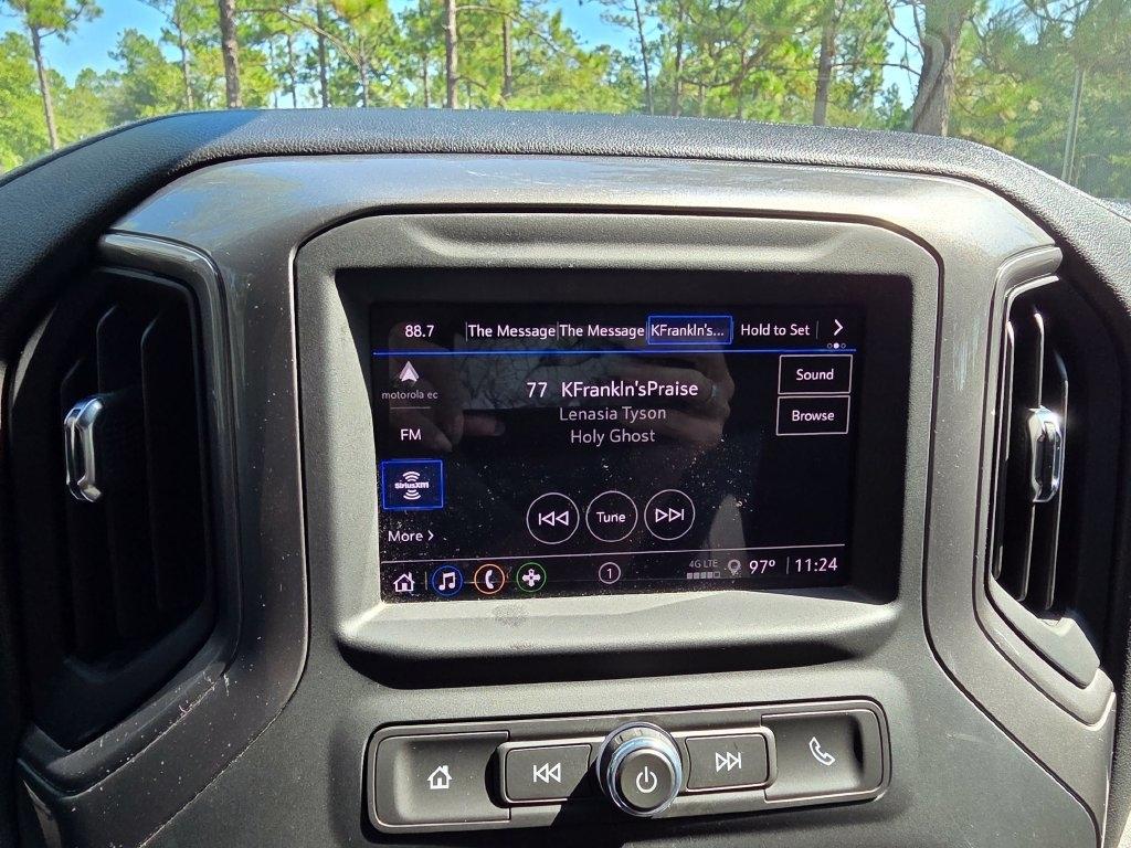 Chevrolet Silverado 1500 2WD Crew Cab 147" Custom 2024