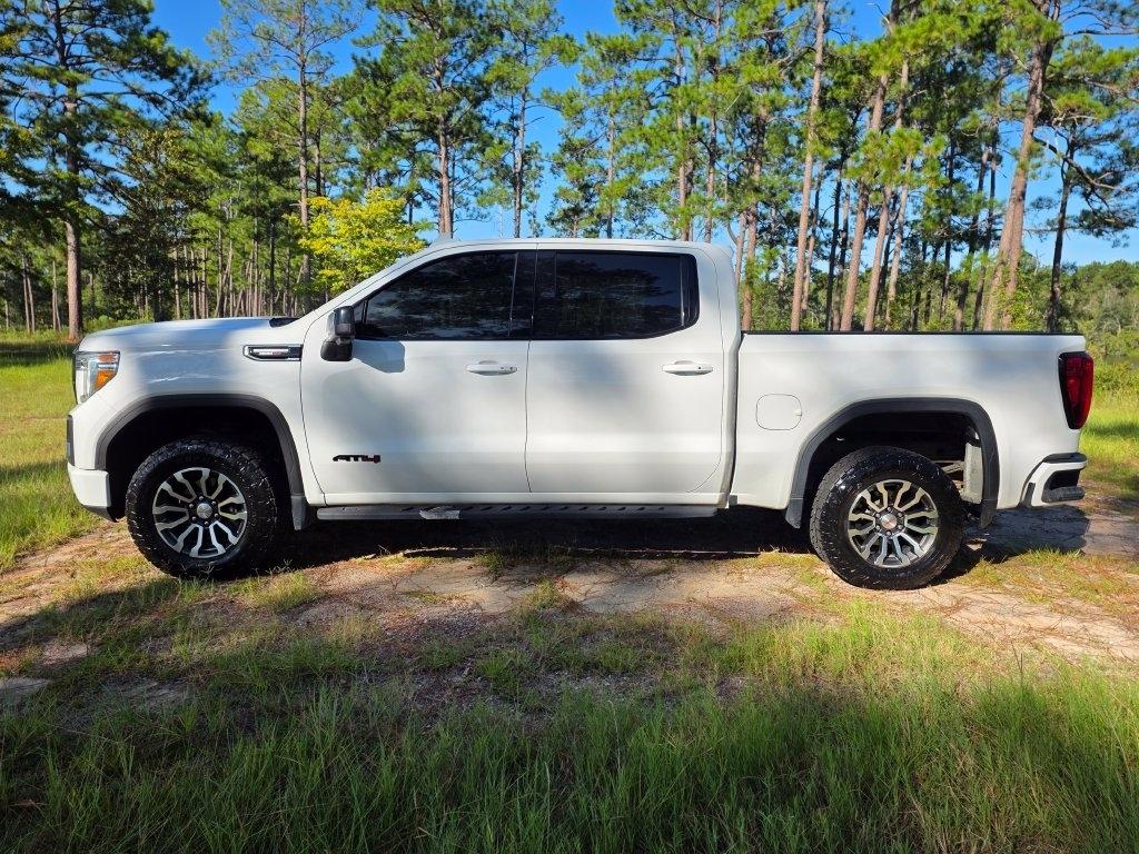 GMC Sierra 1500 4WD Crew Cab 147" AT4 2021