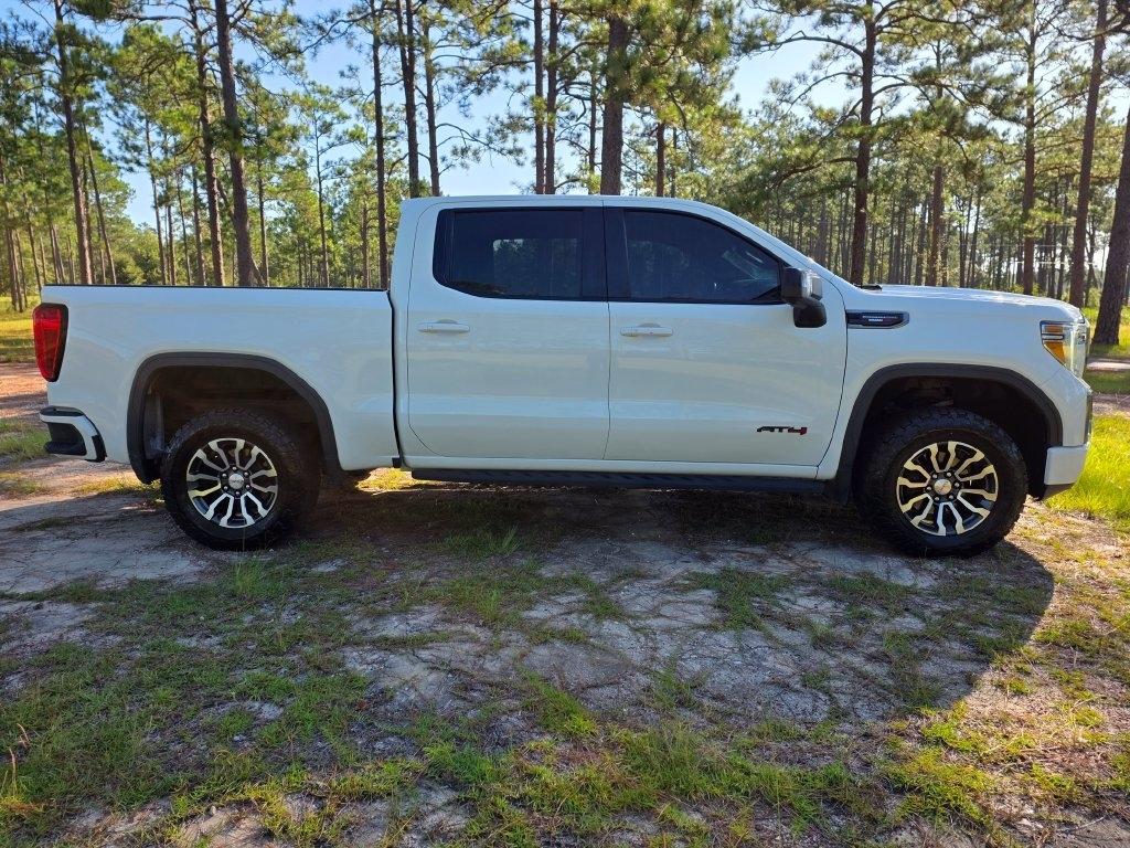 GMC Sierra 1500 4WD Crew Cab 147" AT4 2021