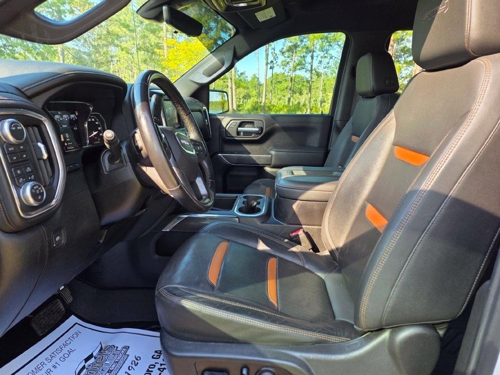 GMC Sierra 1500 4WD Crew Cab 147" AT4 2021
