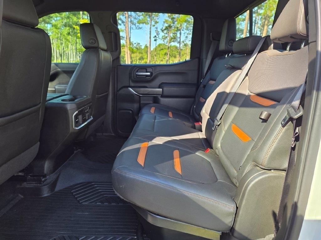 GMC Sierra 1500 4WD Crew Cab 147" AT4 2021