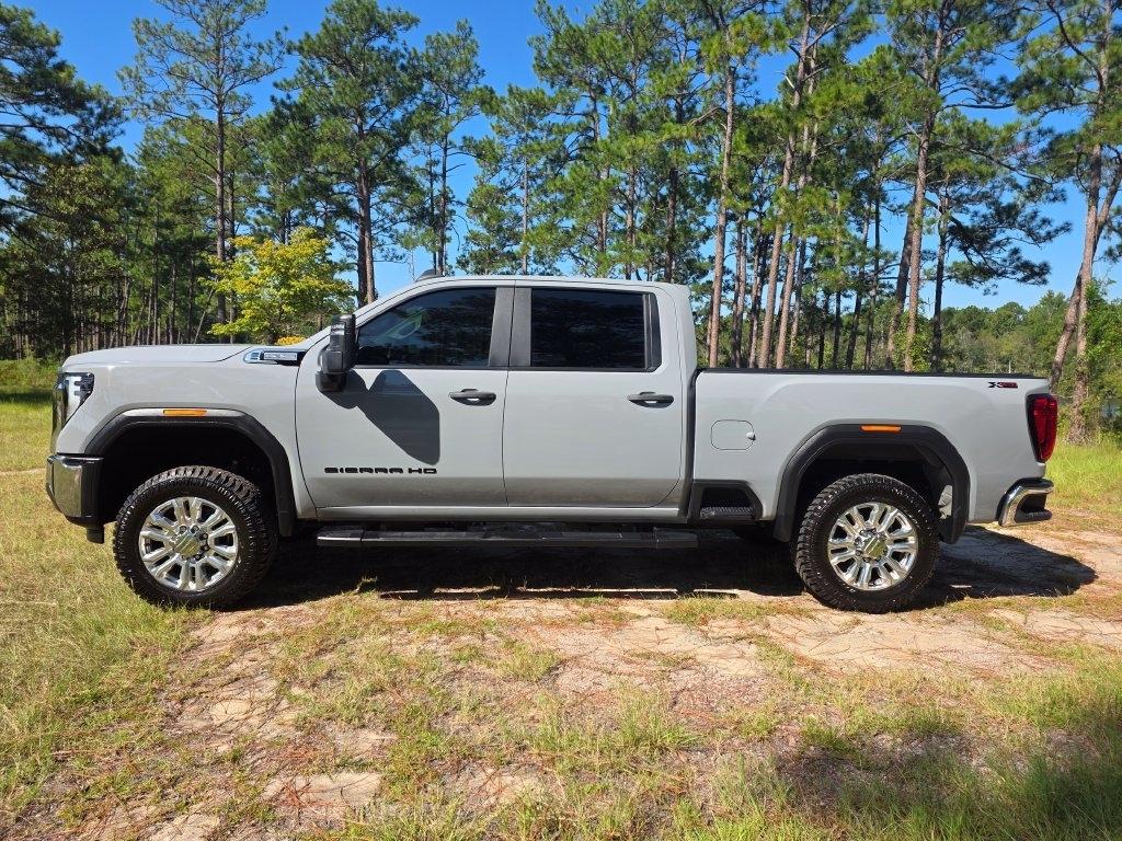 GMC Sierra 2500HD 4WD Crew Cab 159" Pro 2024